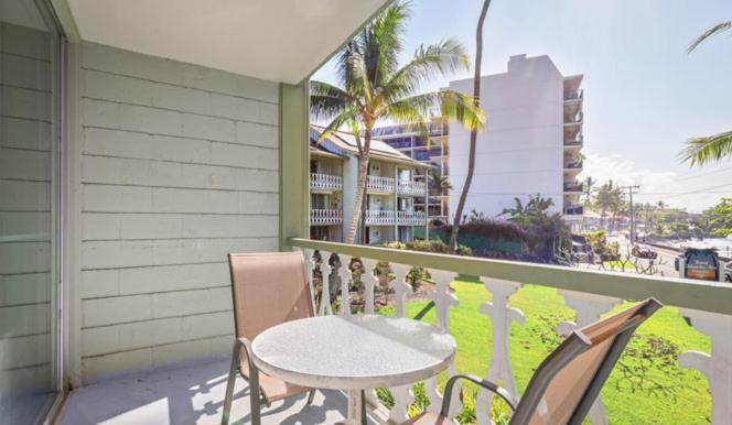Kona Islander Aparthotel Kailua-Kona Bagian luar foto